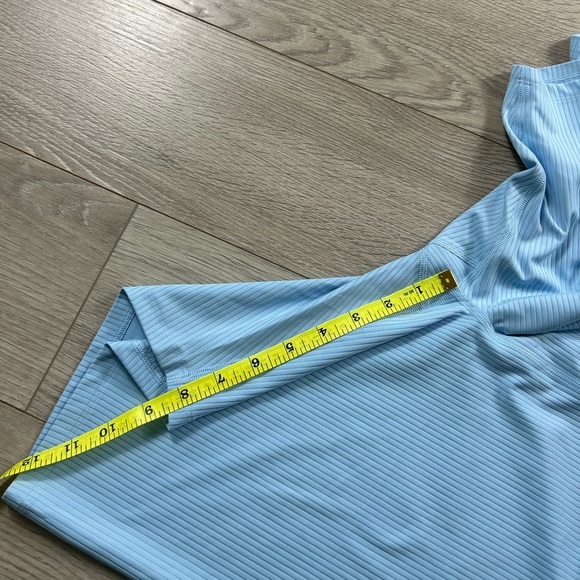 GIRLFRIEND COLLECTIVE Ribbed High-Rise Bike Shorts
In Bluebell - Picture 12 of 13